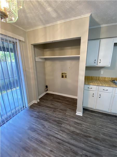 2303 Beaumont Dr - Photo 7 of 18