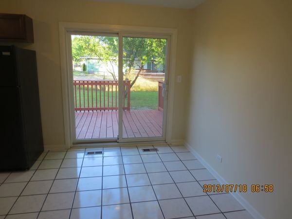 17810 Harvard Ln - Photo 3 of 15