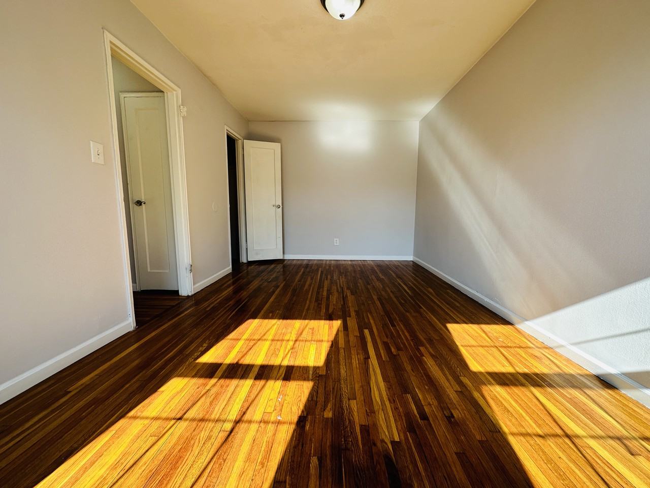 306 Grafton Avenue #3H - Photo 3 of 14