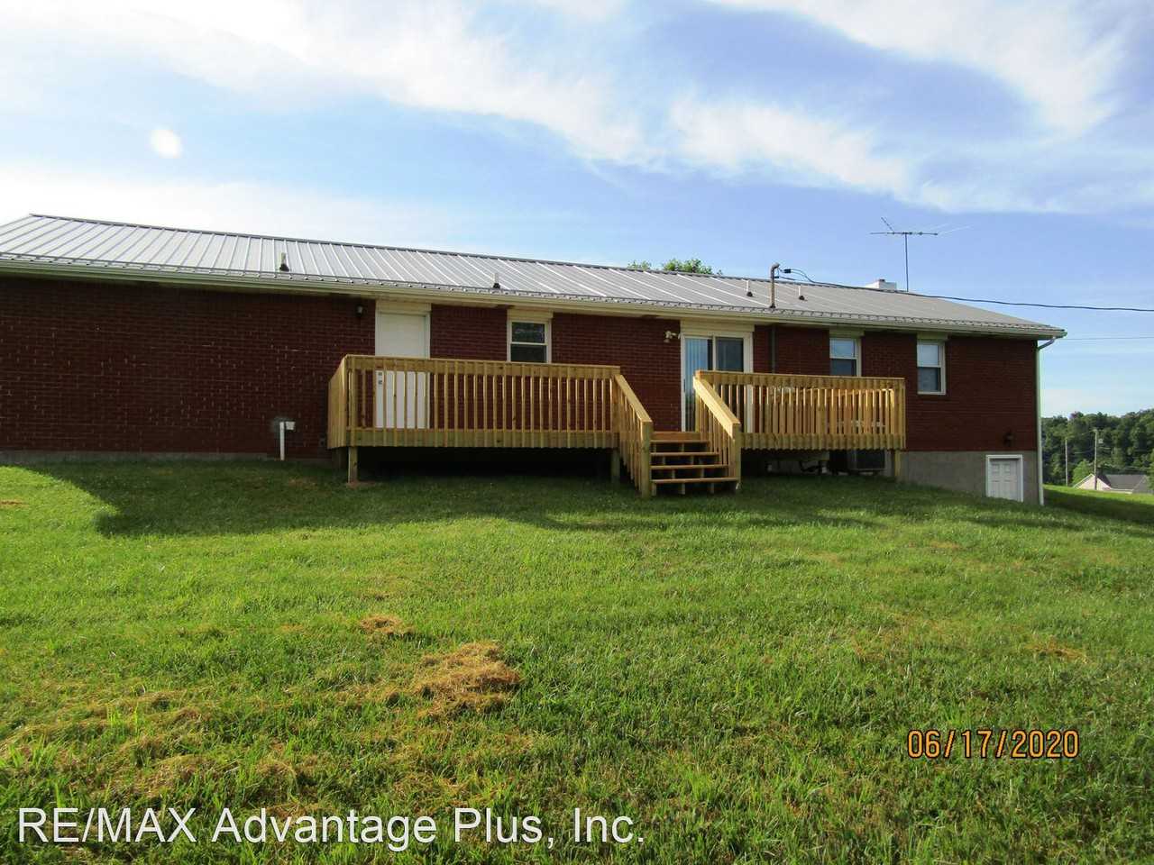 1887 Burns Rd - Photo 2 of 11