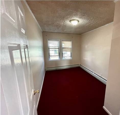 129 129 50 154th St #2 - Photo 3 of 6