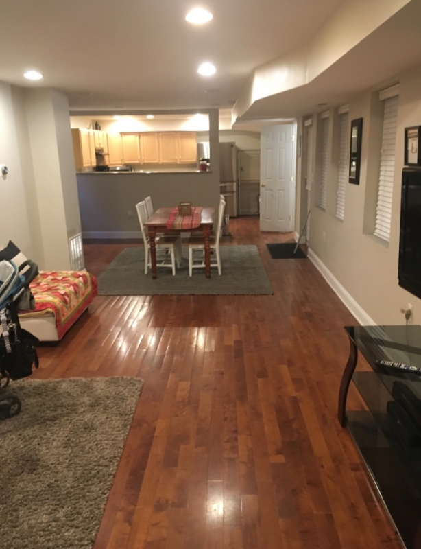 216 9th St Se - Photo 2 of 11