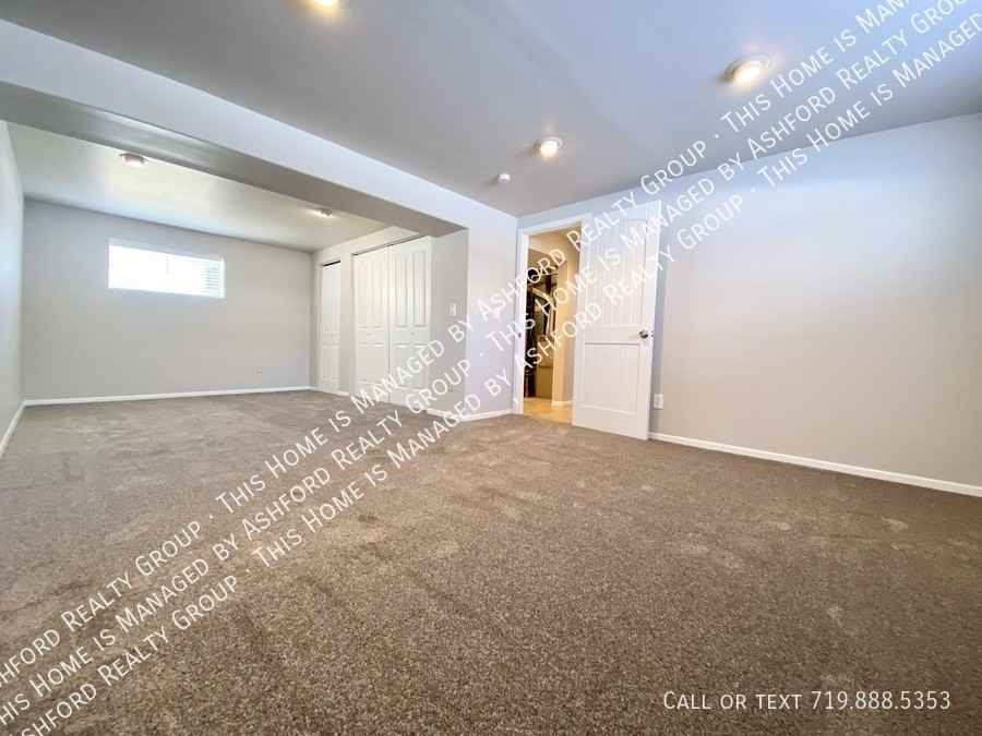 1139 Server Dr - Photo 2 of 29