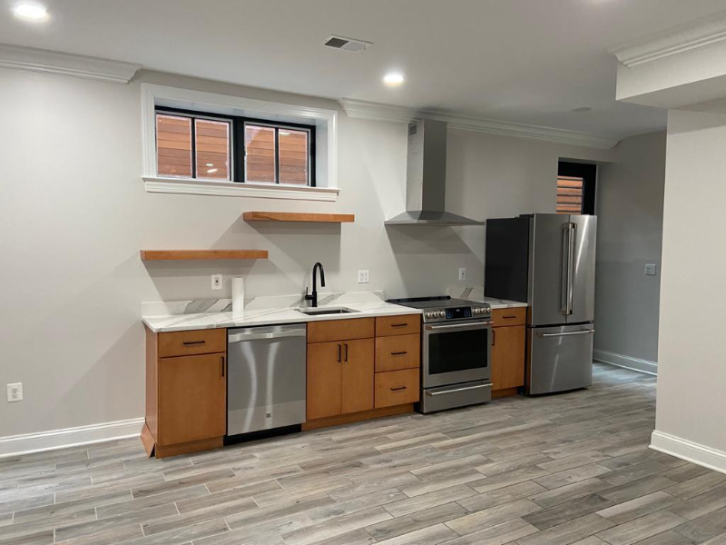 3415 Porter St Nw - Photo 2 of 10