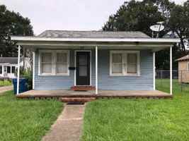 featured image of 120 W Foch St