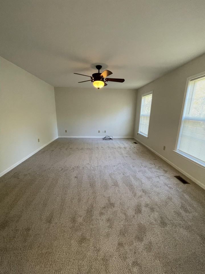 10197 Madison Dr #1 - Photo 4 of 30