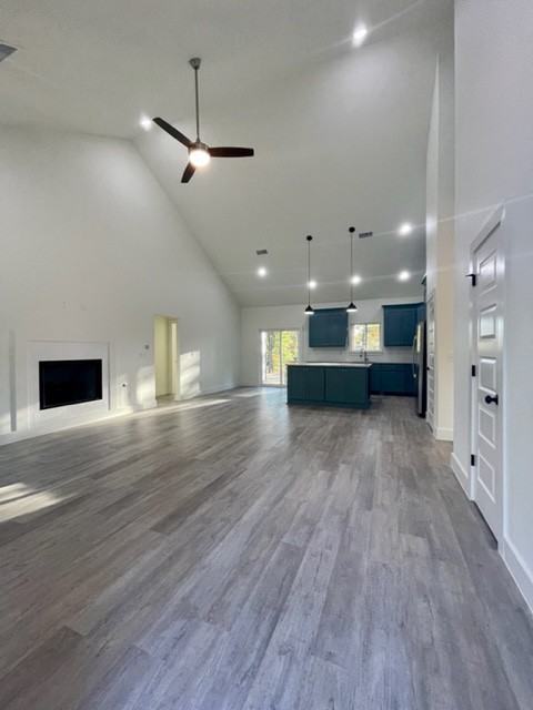 1 Kirkcudbright Ln #1 - Photo 3 of 25