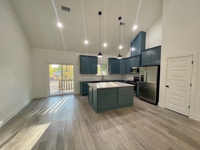 1 Kirkcudbright Ln #1 - Photo 5 of 25