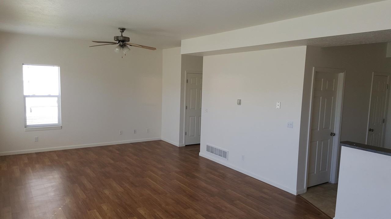 400 Par Ave #1 - Photo 6 of 49