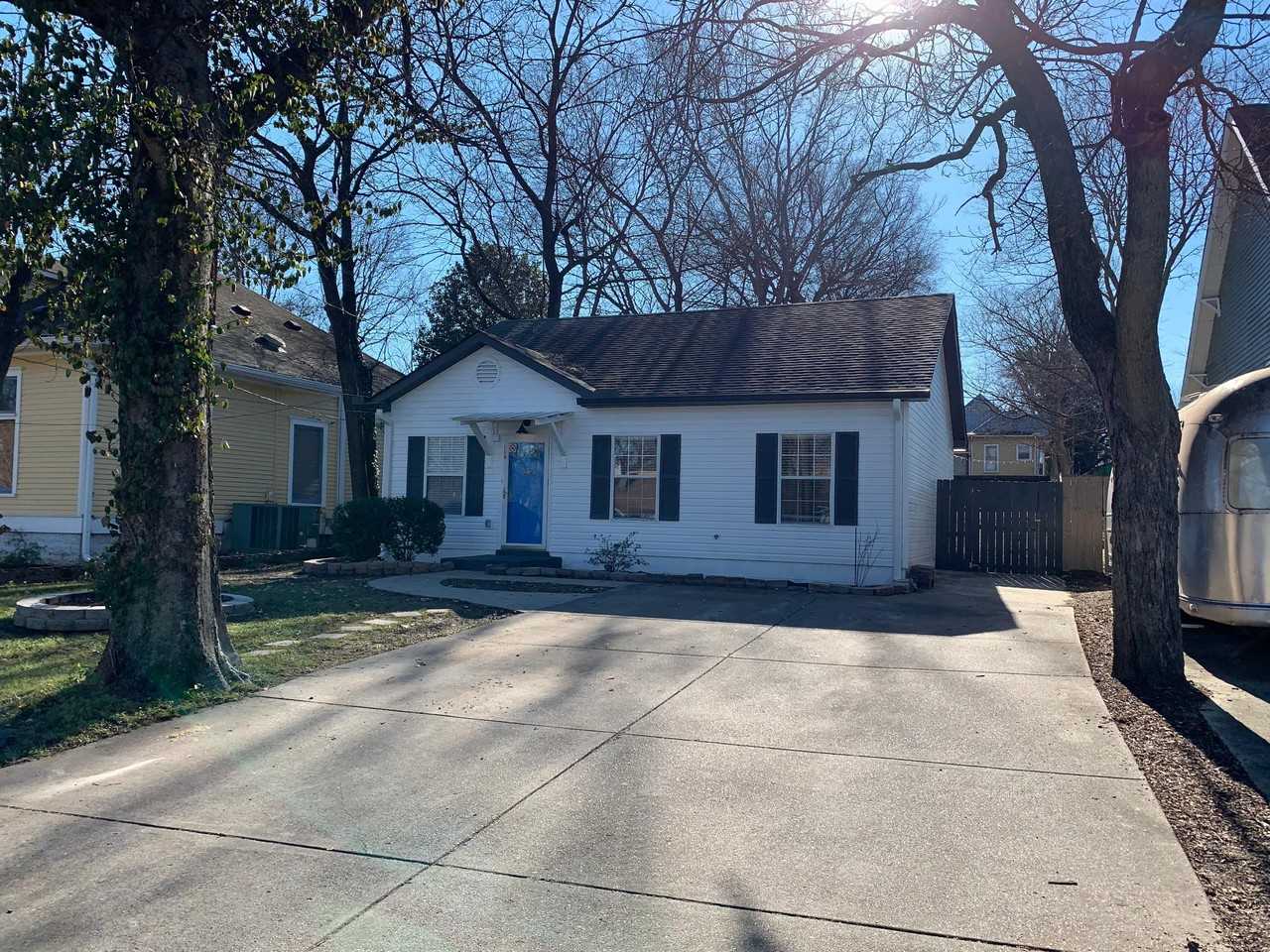 337 Valeria St #337 - Photo 2 of 29