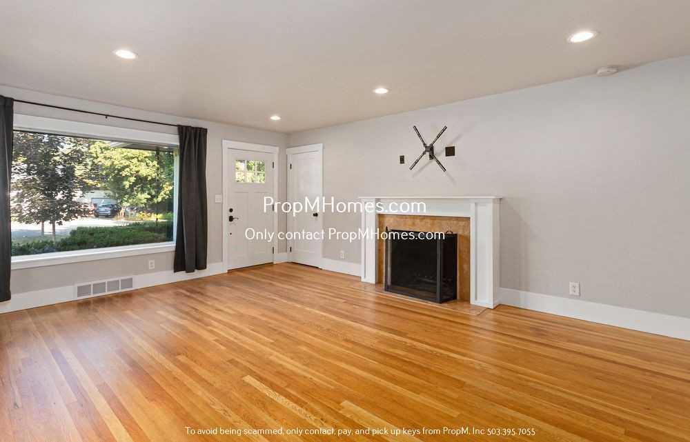 3310 Fairview Way - Photo 2 of 21