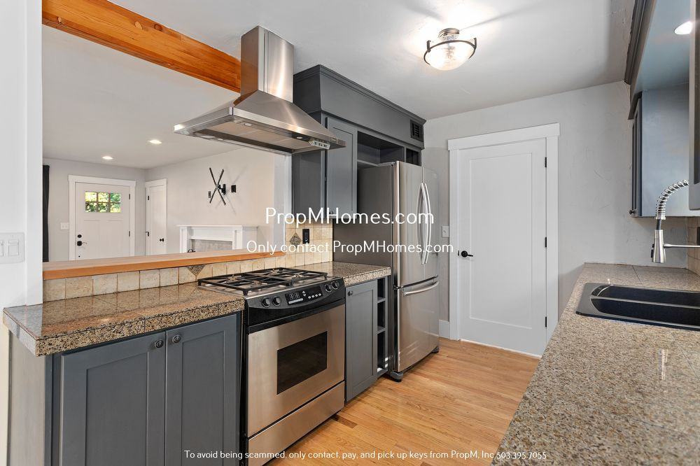 3310 Fairview Way - Photo 3 of 21