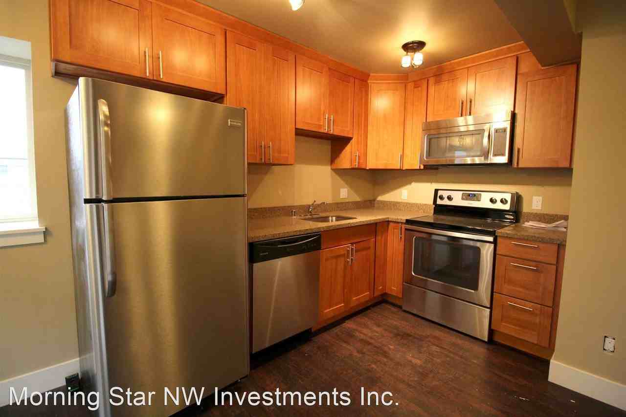 Luxury in Perfect Seattle Location! - Photo 3 of 22