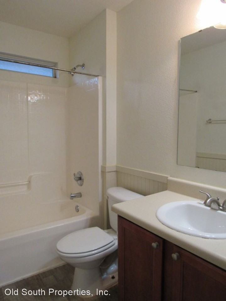 1147 Brownfield Rd - Photo 2 of 13