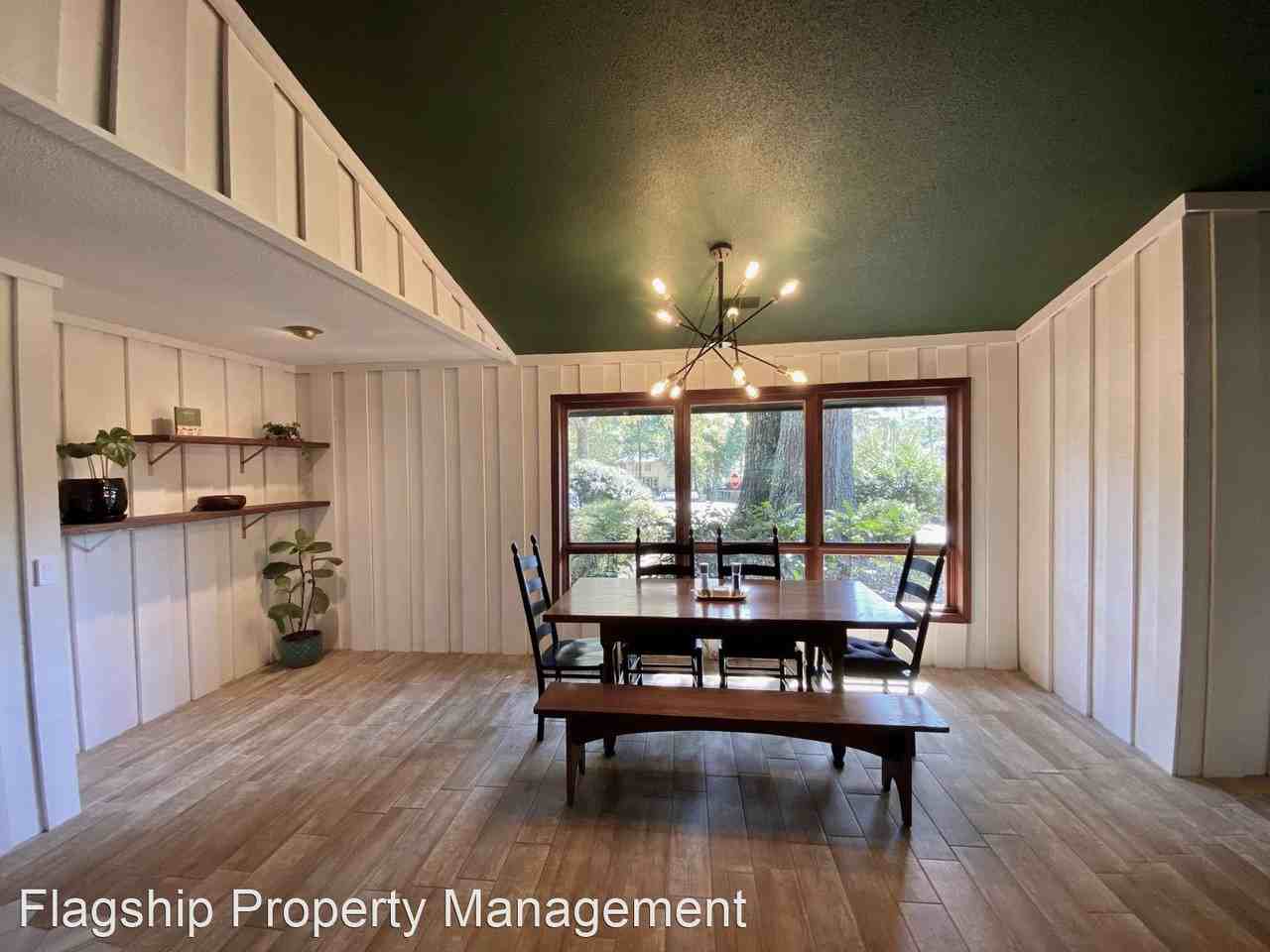 118 Brockman Dr - Photo 2 of 25