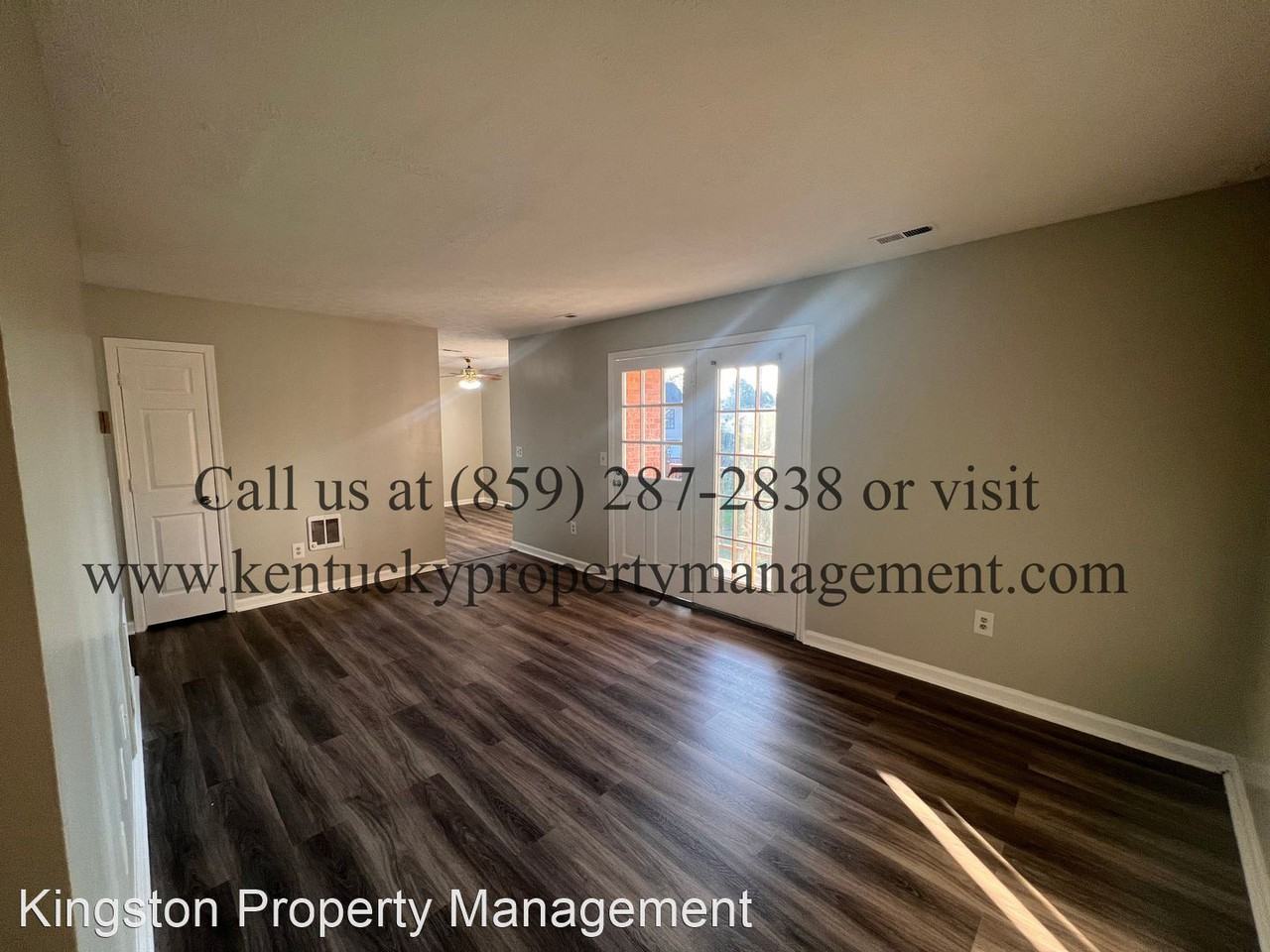 142 Bradford Dr - Photo 3 of 9