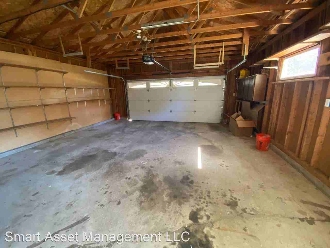 900 Timberline Ct W - Photo 2 of 12