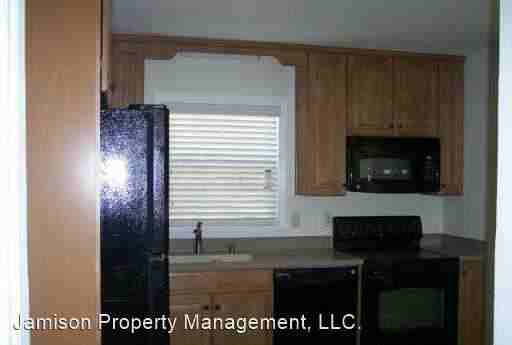 1018 Conestoga Dr - Photo 3 of 5