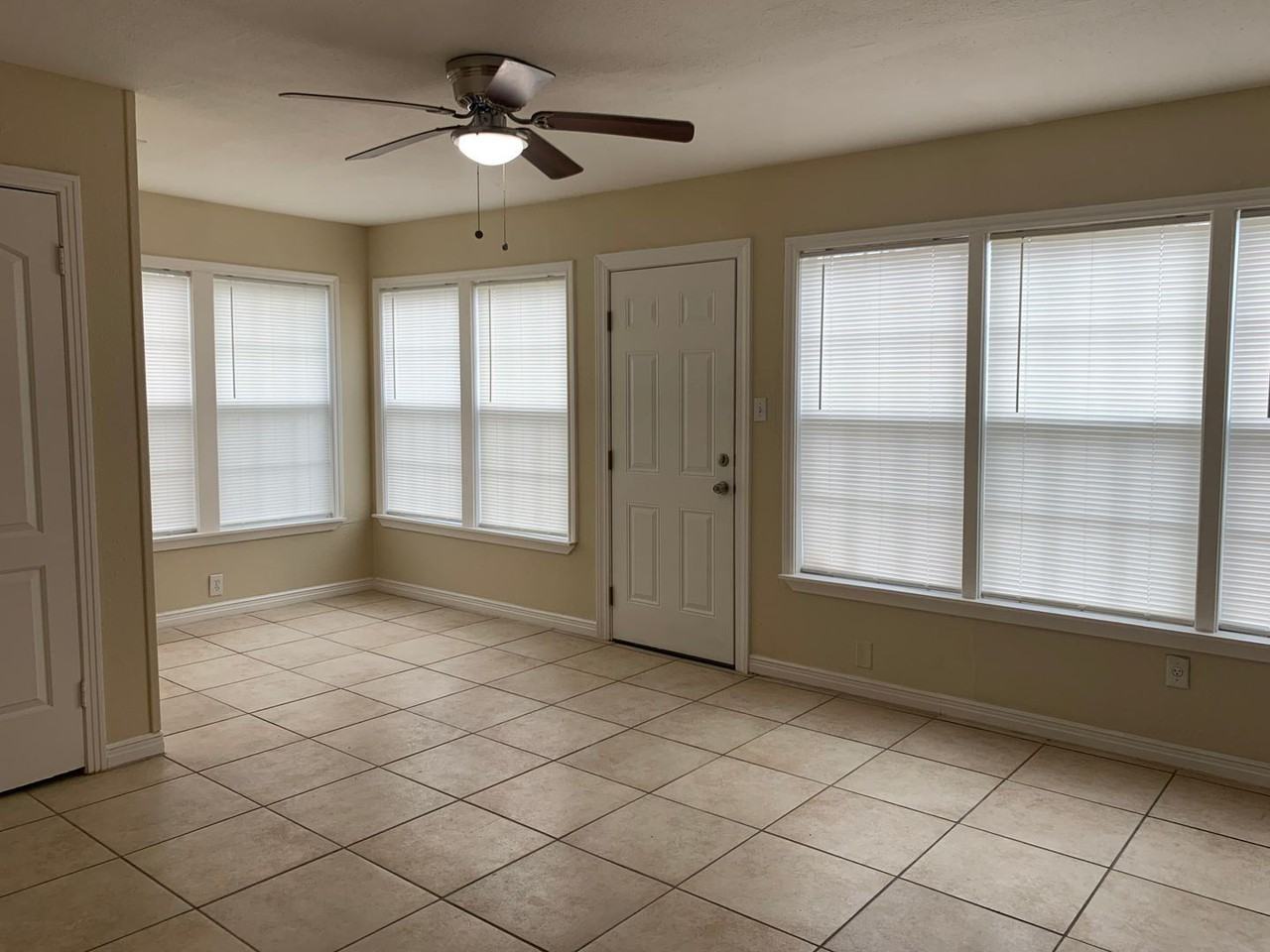2933 Brawner Pkwy - Photo 3 of 10
