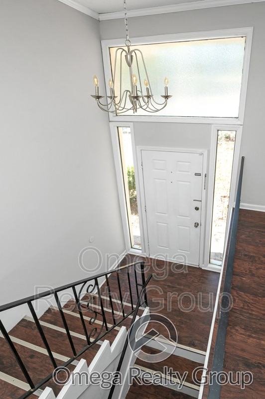 514 Navajo Cir - Photo 6 of 42