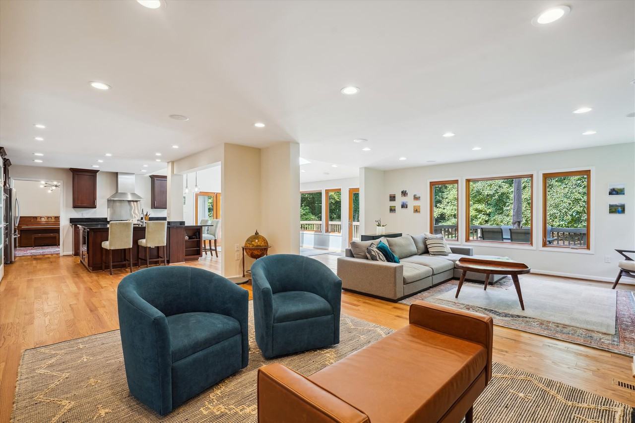 10408 Hunter Ridge Dr - Photo 4 of 30