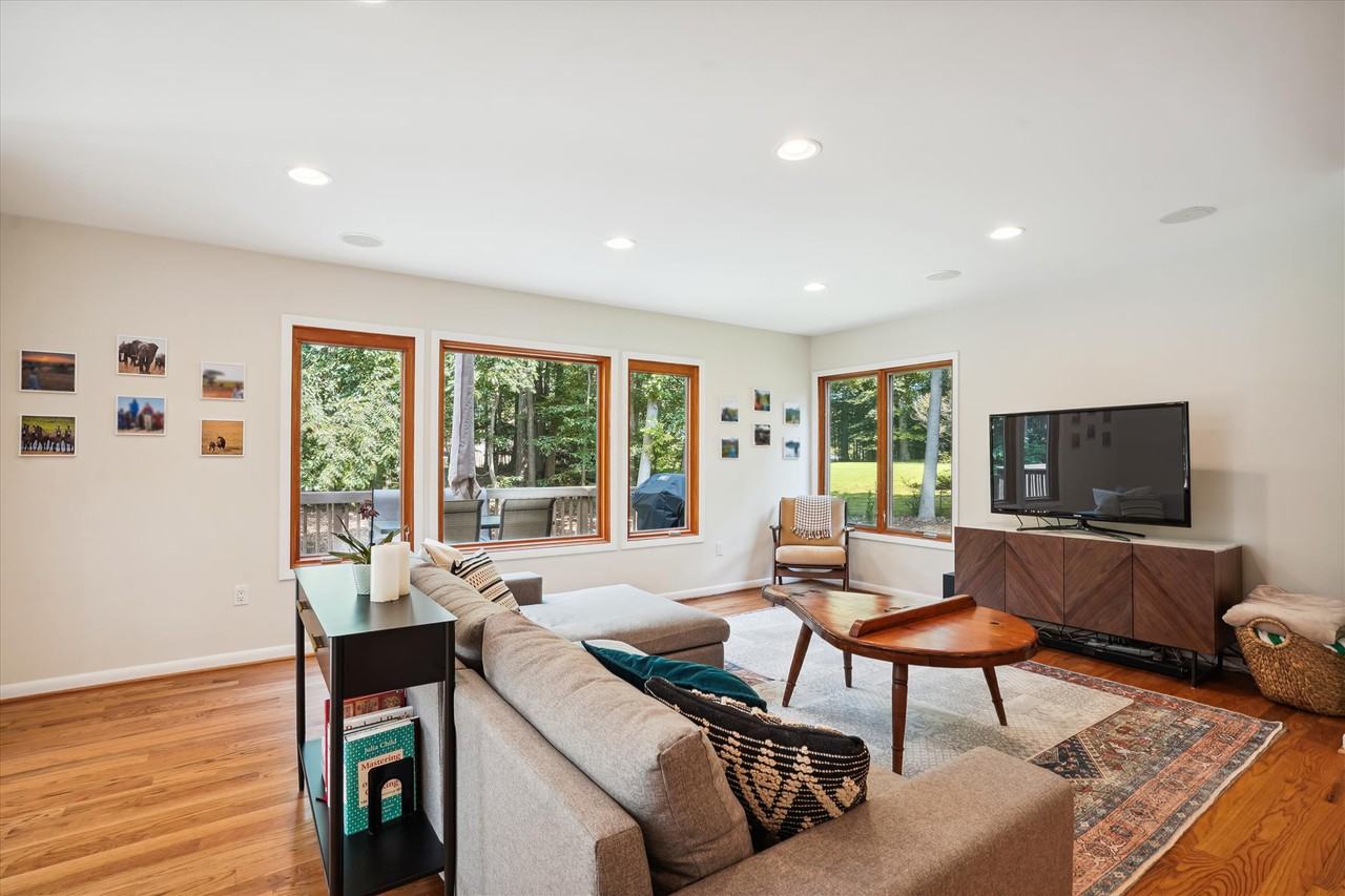 10408 Hunter Ridge Dr - Photo 5 of 30