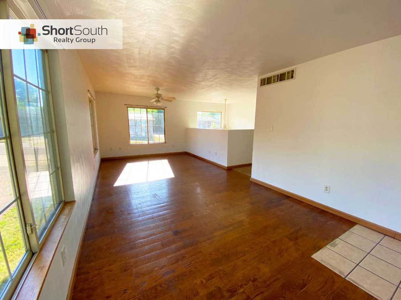 1236 Jack Pine Dr - Photo 3 of 17