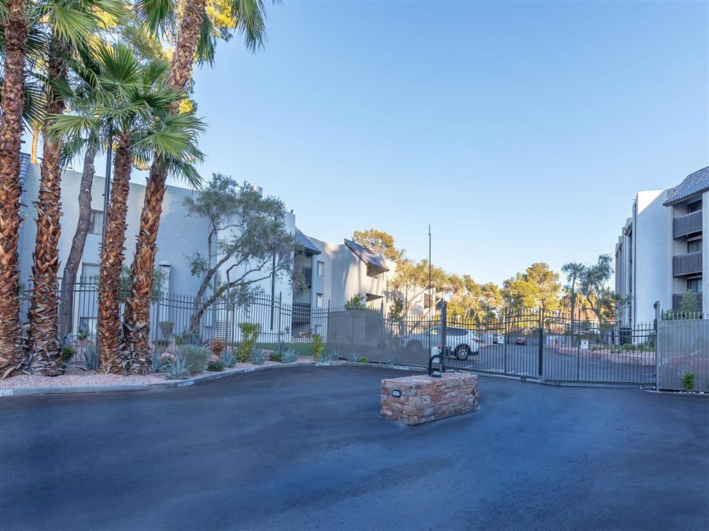 Evoq Apartments 3550 Paradise Rd, Las Vegas, NV 89169 Zumper