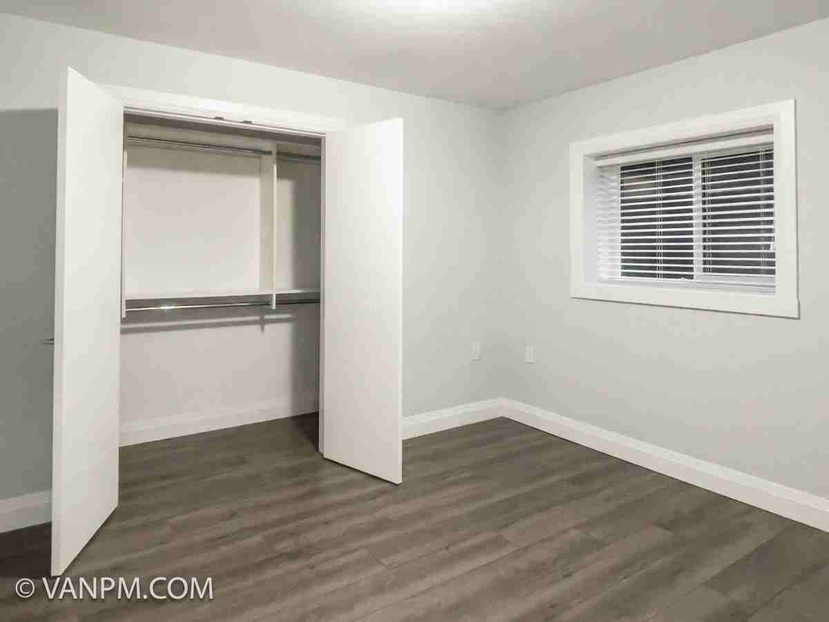 BASEMENT - Photo 2 of 13