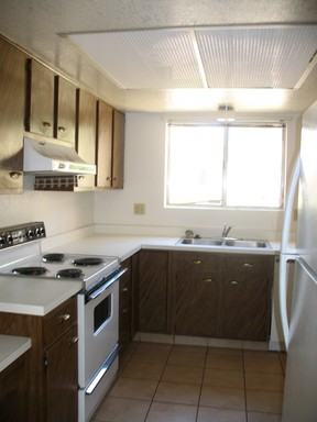 3414 N Richland Dr - Photo 3 of 4