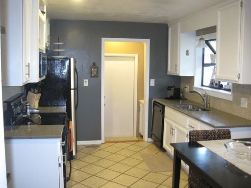 7710 W 72nd Terrace - Photo 2 of 12