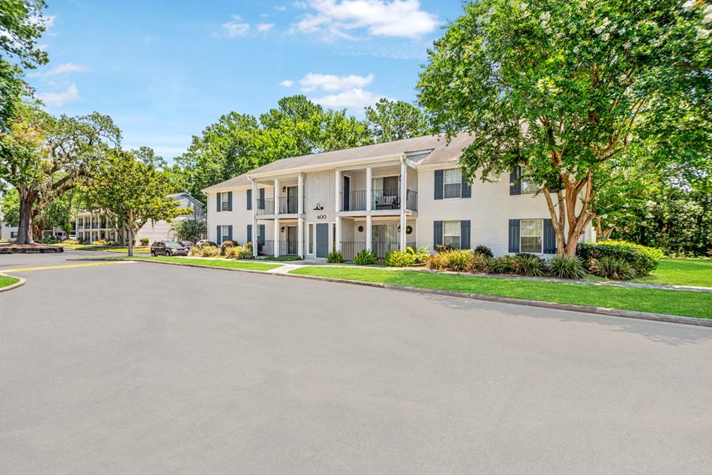 Magnolia Villas - Photo 7 of 47