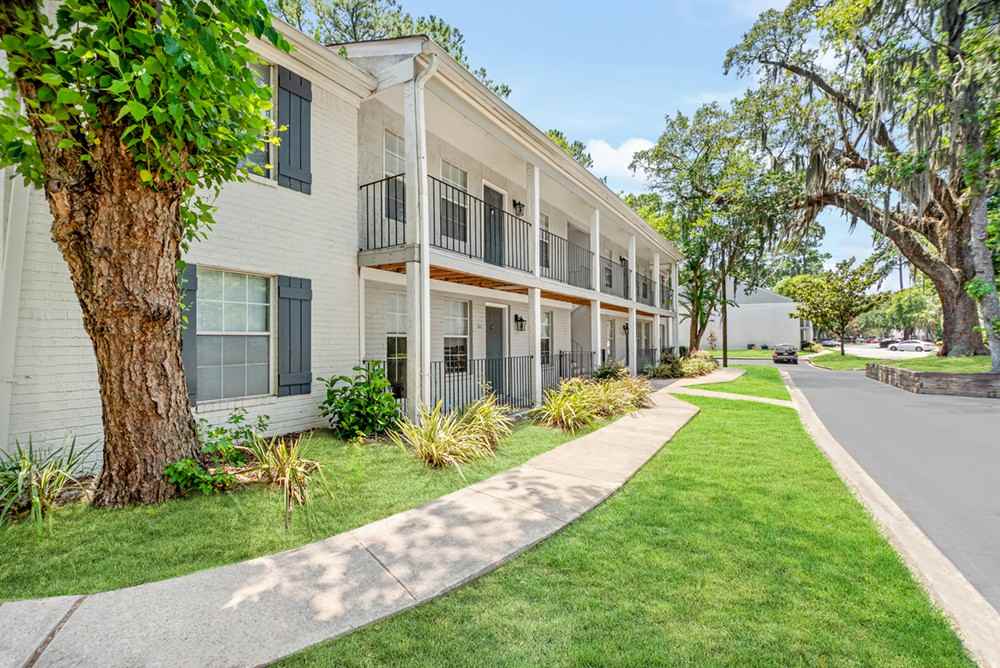 Magnolia Villas - Photo 2 of 47