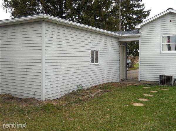 6005 Fergus Rd - Photo 3 of 13