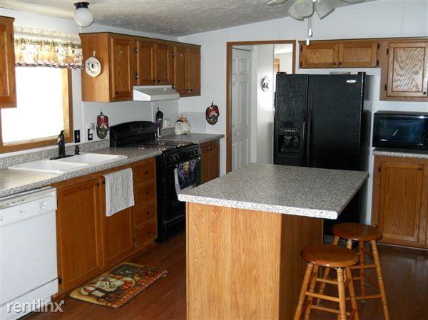 17845 Doyle Rd - Photo 3 of 5