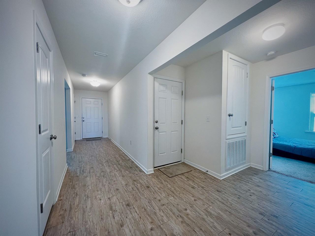 6153 Riverbrooke Dr #1 - Photo 4 of 15