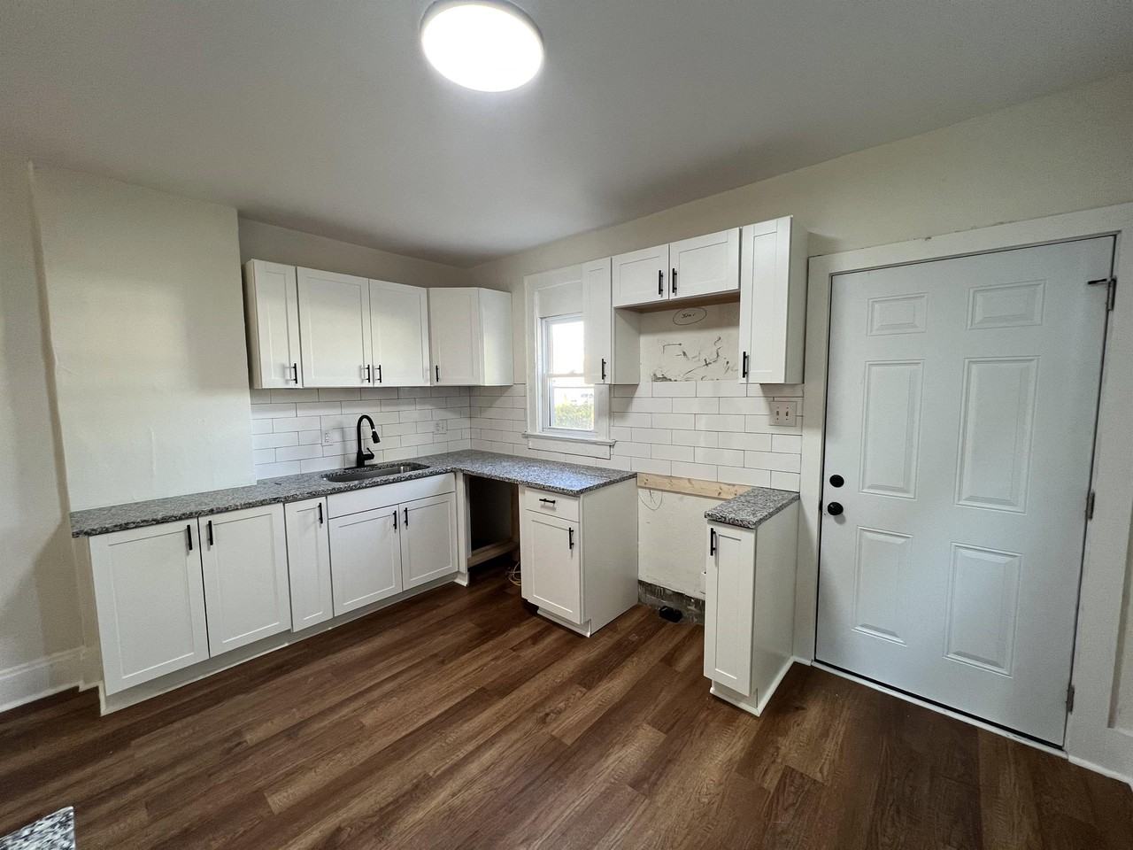 1096 Parsons Ave #1 - Photo 2 of 4