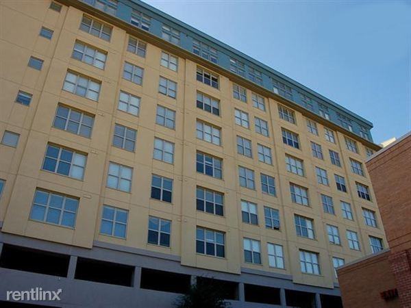 6495 McKinney Ave #B81