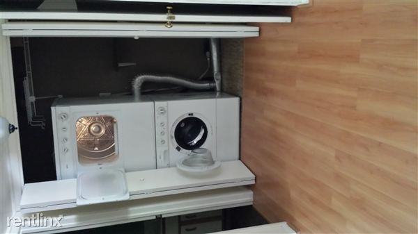 1145 N Green Dr - Photo 3 of 9