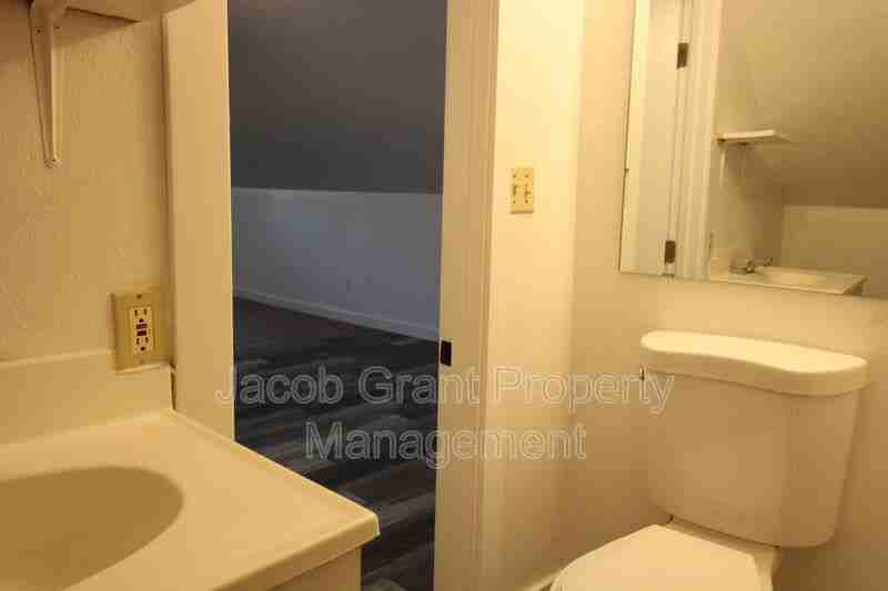 1293 S Boulevard #3 - Photo 6 of 12