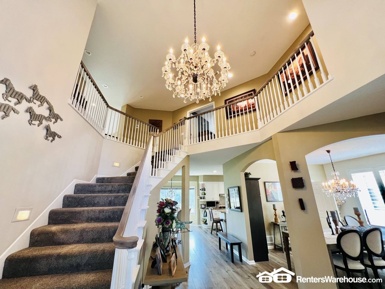 3801 Cedar Lake Pl - Photo 3 of 10