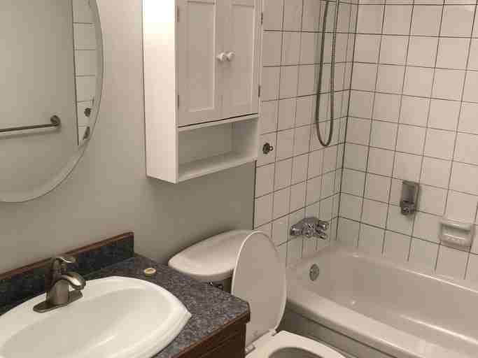 5410 146 Ave Nw - Photo 2 of 14