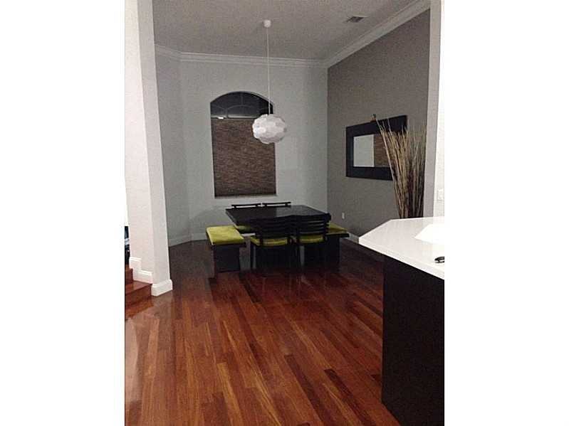 3959 SW 140th Ave - Photo 2 of 9