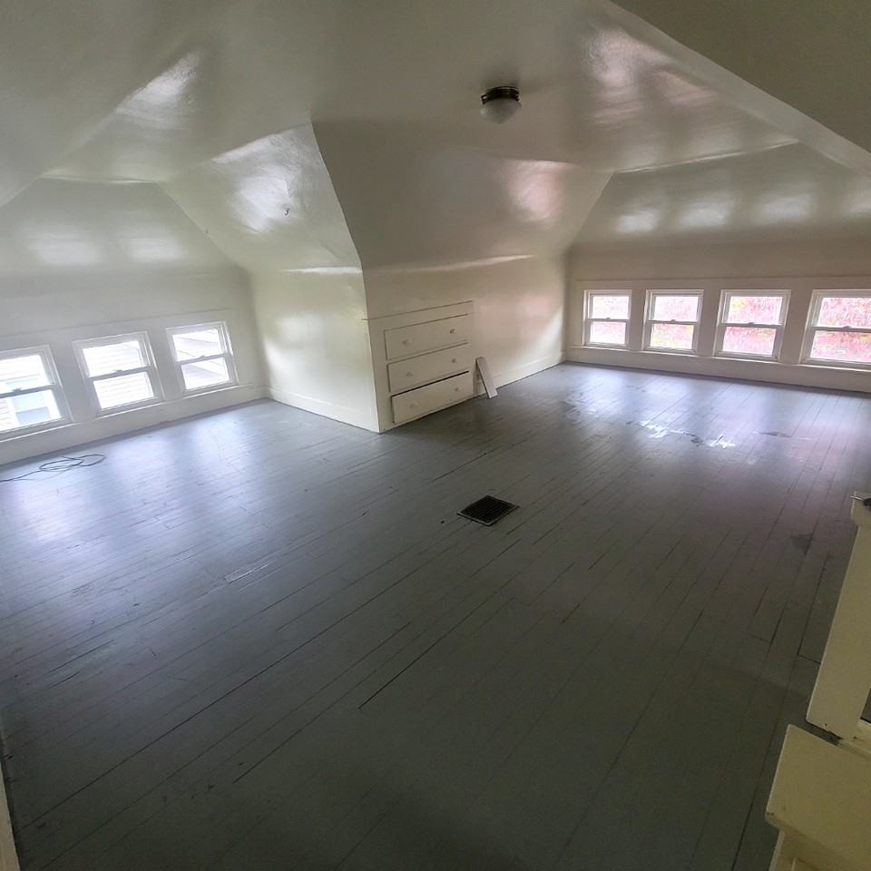 348 Ruckel Rd #1 - Photo 7 of 11