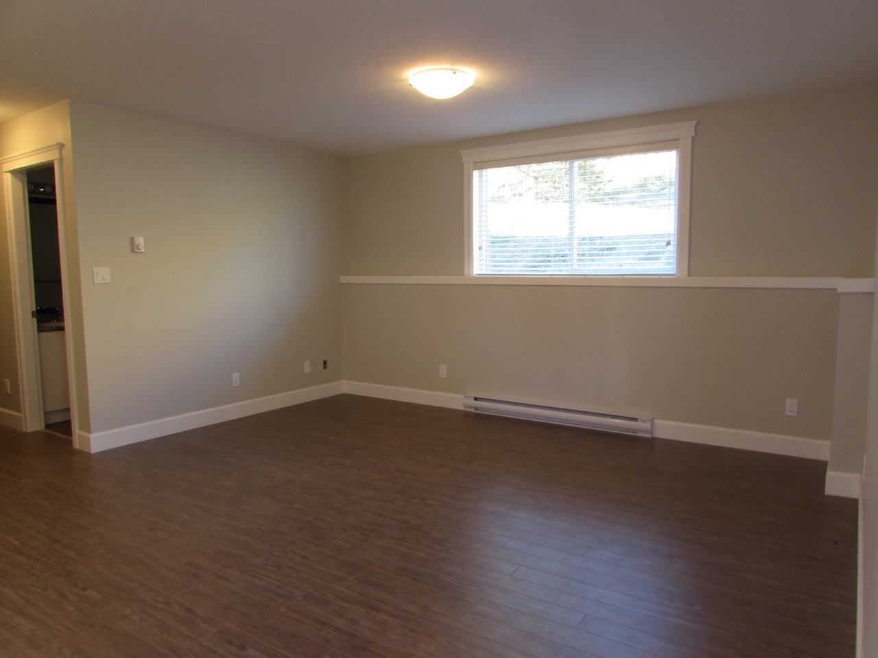 177 Armins Pl Lowr - Photo 3 of 9