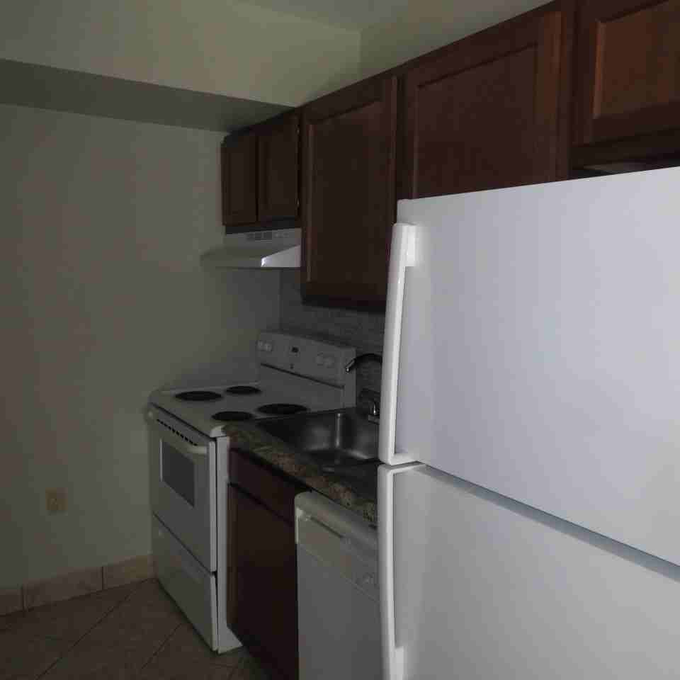 151 MILNE DRIVEAPT C-24 #C24 - Photo 3 of 17