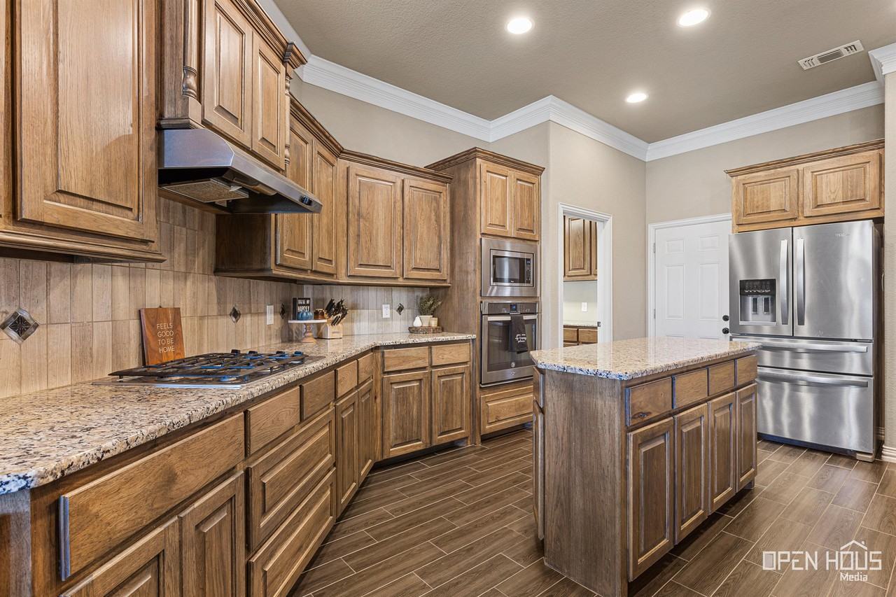 5009 Lantana Dr #1 - Photo 6 of 18