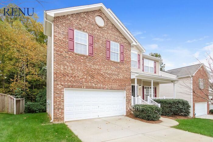 349 Ivy Park Ln - Photo 2 of 17