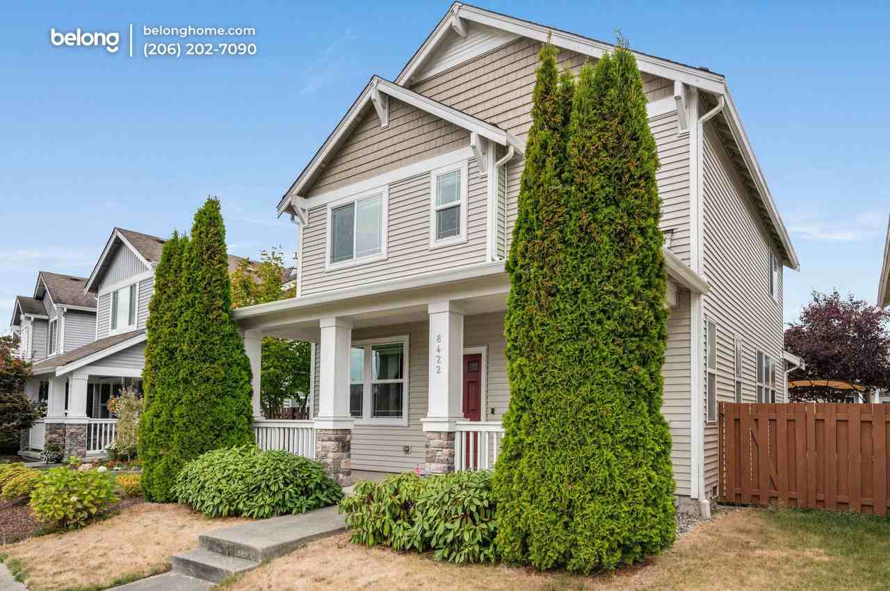 8422 28th Street Northeast - Photo 2 of 43