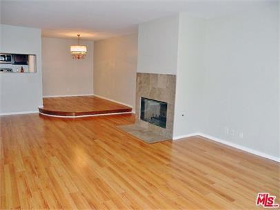 1424 Amherst Ave - Photo 4 of 13